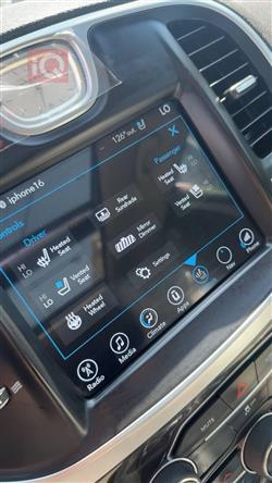 کرایسلەر 300